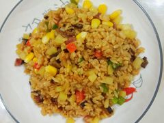 -爱的果实月嫂育婴师(世纪东方店)