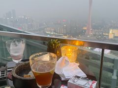 -广州柏悦酒店·悦吧·顶楼露天酒吧