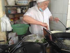 -阿婆油墩子(五里桥路188弄小区店)