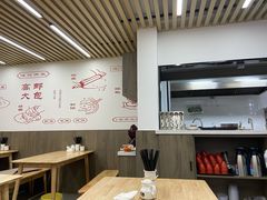 大堂-陈永春干拌鱼汤·馄饨·小笼(富川瑞园店)