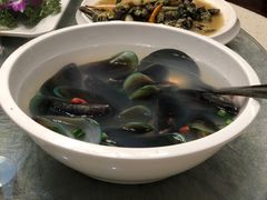-谊荣海鲜大牌档(石湖店)