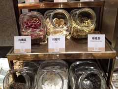 -东方红海鲜百汇(国际大厦店)