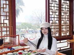 -桥香园过桥米线(国贸店)