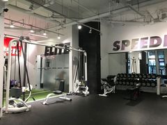 -汗水空间私教健身连锁(SM广场店)