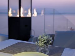 -蜜悦·波西塔诺悬崖海景餐厅
