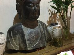 -窄巷子陕菜馆·地道陕西菜(粉巷店)