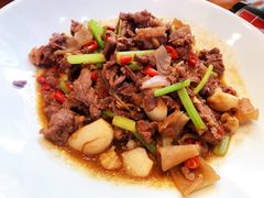 小炒黄牛肉-饭怕鱼(阳光100店)