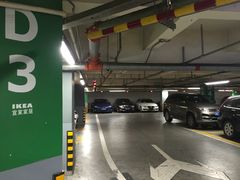 -宜家家居（上海徐汇商场店）-停车场