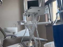 -华颜美口腔矫正·种植牙