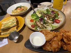 -HELLO 27 意面·沙拉·帕尼尼