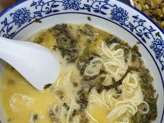 -雪琴面馆富安特色鱼汤面(城中花园店)