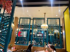 -黄泥岗·地道湖北菜(奥特莱斯店)