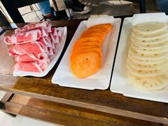 -安诚居干锅鸭头(八角店)
