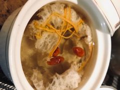 -雍和会海鲜姿造自助(湖东路店)