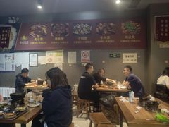 大堂-范贤光鸡公煲(平乐园总店)