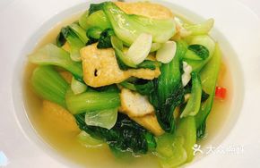Bok Choy and Tofu Stir-fry