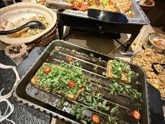 -鸣记脆皮烤鱼·海鲜烤鱼(三八广场店)