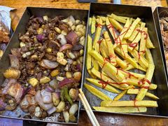 -老东镇啤酒屋海鲜加工·蒸汽海鲜·海鲜烧烤(台东店)