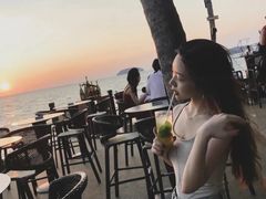 -Sunset Bar(丹绒亚路香格里拉店)