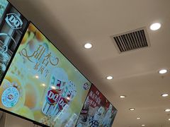 -DQ·蛋糕·冰淇淋(湖景东路店)