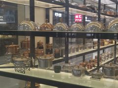 -万润国际酒店用品市场(曹安国际商城店)