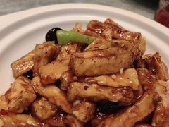 -凤凰园烤鸭店·唐山菜·传承花椒肉(老唐丰路店)