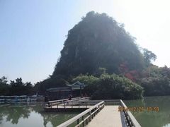 -星湖旅游景区七星岩