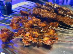 -西街夜油条·麻团包乌饭