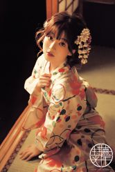 点击看大图 -持熹光年写真体验馆