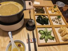 -十二舍·湯物素煮(江泰潤政店)