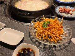 -大匠工房古船木艺术餐厅·猪肚鸡专门店(长白仙岛店)