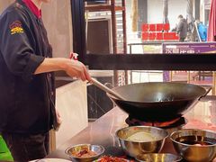 -洪霞餐馆·川菜·鲜货现炒(两江春城店)