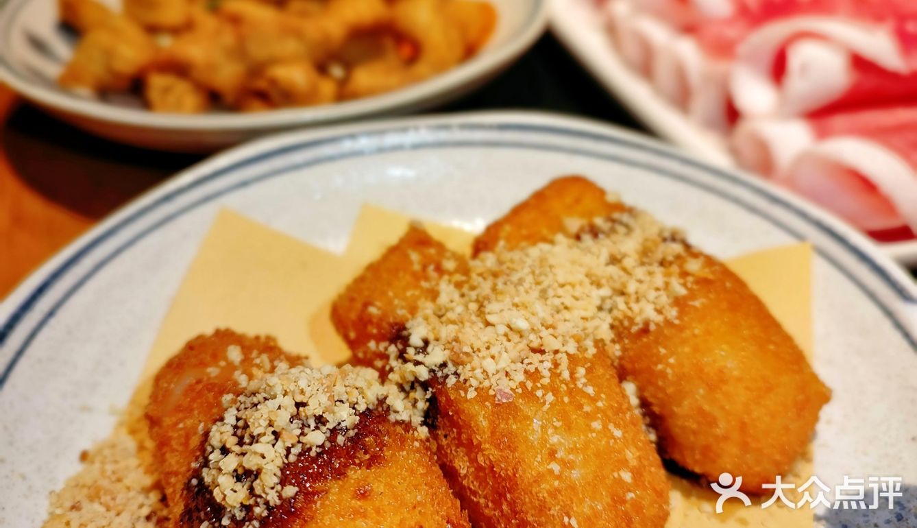 新年伊始，来顿火锅红红火火，我们还是选择巴奴呐[调皮]