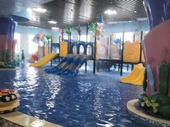 -海豚堡温泉水乐园