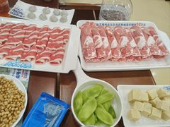 -楼外楼大刀肉传统火锅(西安大路店)