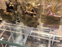 -VENCHI 闻绮(上海佛罗伦萨小镇店)
