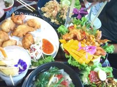 -Tikky Cafe