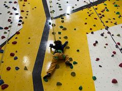 -问山MountQuest攀岩馆