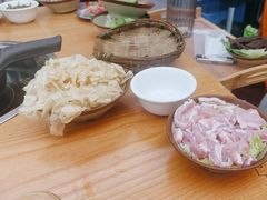 -黔三一夺夺粉酸汤火锅(百信店)