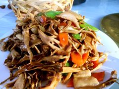 -何适山庄 ·可团建(水长城P2停车场店)