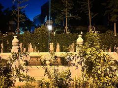 -斯多格书乡(北京大学畅春园店)
