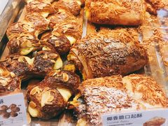 -巴黎贝甜(大宁国际商业广场店)