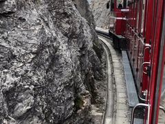 -沙夫山