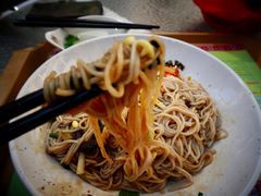 -海口骑楼小吃街