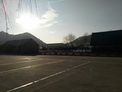 -十三陵雪世界滑雪场