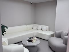 -壹点灵·心理咨询中心(中山公园店)