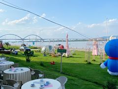 -卖鱼珍河鲜坊•一线江景园林餐厅