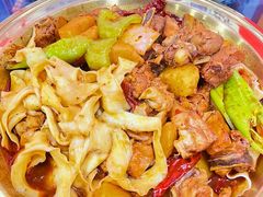 -牛一嘴·兰州牛肉面·大盘鸡(财富中心店)