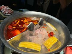 -湊湊火锅·茶憩(新中关购物中心店)
