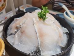 -左庭右院鲜牛肉火锅(金山万达店)